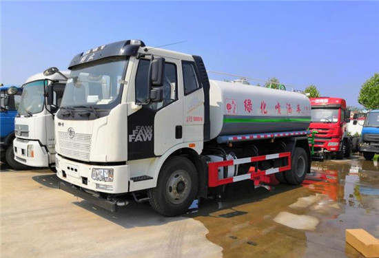 國六13噸解放J6灑水車(chē)