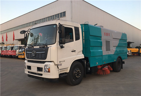 國六12方東風(fēng)天錦掃路車(chē)